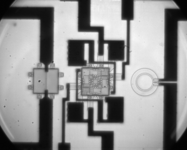 NIR Transmission image of silicon IC